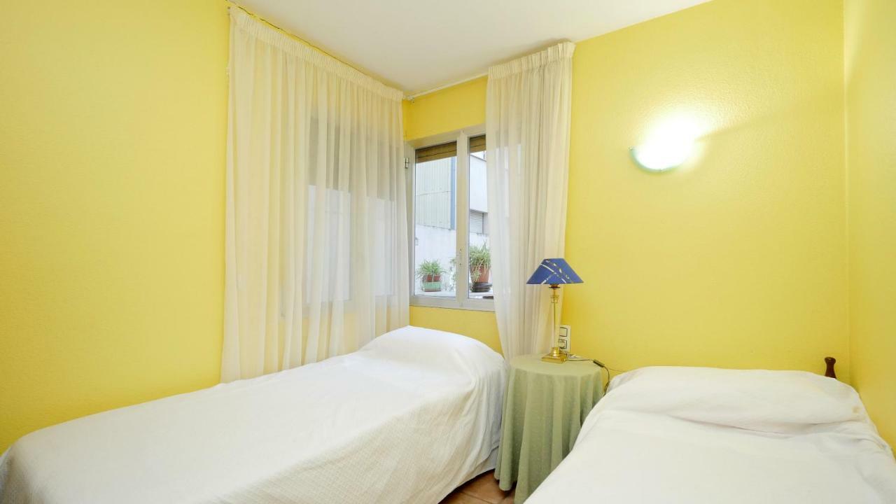Apartamento Puerto Miramar Камбрильс Экстерьер фото
